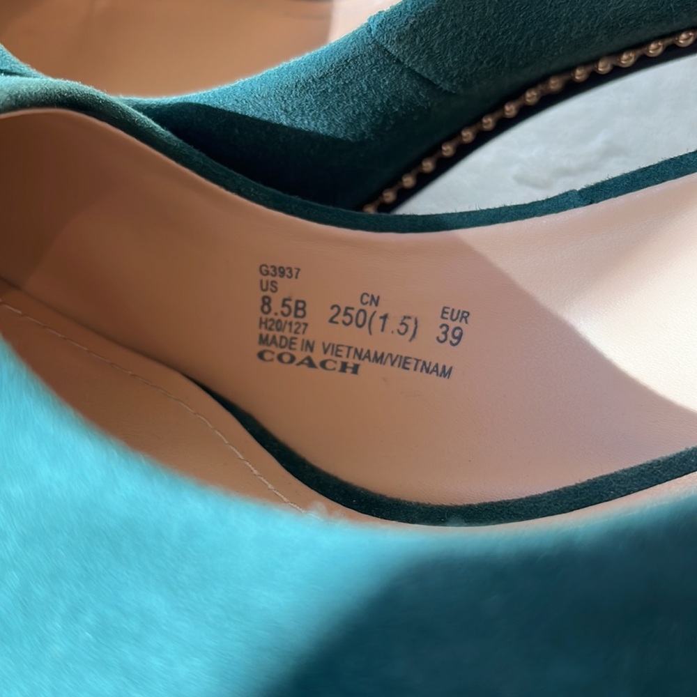 Coach Suede Waverly Pump in Jade - Picture 11 of 11